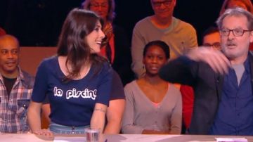 Le sweat La piscine de Sandrine Calvayrac dans La case en + du 27/01/2018