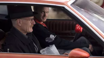 Le chapeau de Walter White (Bryan Cranston) dans la série Breaking Bad S02E01