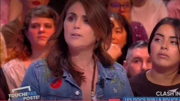 La chaqueta vaquera con flores bordadas de Valérie Benaim en #TPMP Touche pas à mon poste del 18/04/2018