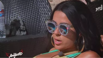 Les lunettes à strass de Shanna Kress dans Les Anges S10E40