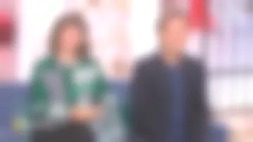 The printed shirt of Melanie Taravant in The day-to-day 03/05/2018