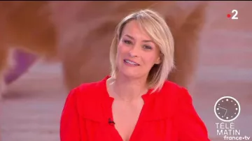 The red dress with ruffled Natacha Harry in Télématin from the 04/05/2018