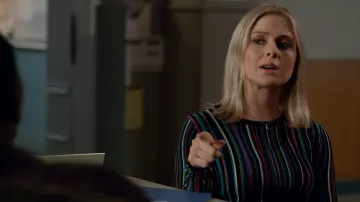 Le petit pull rayé Diane von Furstenberg de Liv Moore (Rose McIver) dans iZombie S04E07