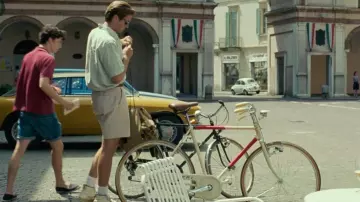 Les espadrilles en toile de Elio Perlman (Timothée Chalamet) dans Call me by your name