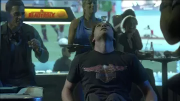 Le t-shirt Harley Davidson de Jake Sully (Sam Worthington) dans Avatar