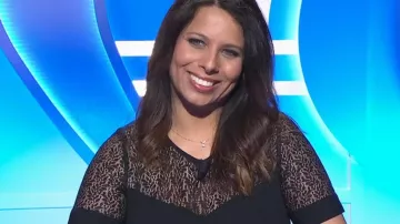 The Top licorice Sinequanone Myriam Seurat in the emission Motus may 1, 2018