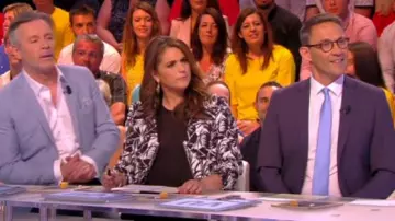 La veste bomber imprimée feuillage de Valérie Bénaim dans #TPMP Touche pas à mon poste du 08/05/2018