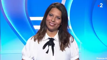 The shirt collar ascot Myriam Seurat Motus of the 09/05/2018