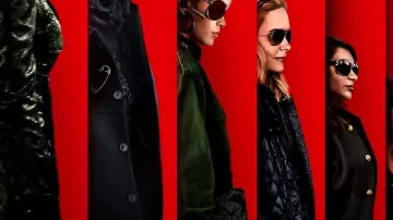 Les lunettes de soleil noires oversize de Amita (Mindy Kaling) sur l'affiche d'ocean's 8