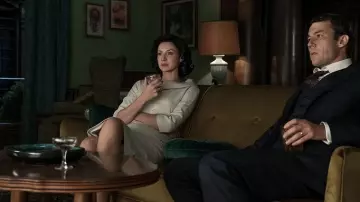 La cravate de Frank Randall (Tobias Menzies) dans Outlander S03E03