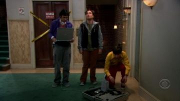 Star Trek Tri-Dimensional Chess Board used by Sheldon Cooper (Jim Parsons)  as seen in The Big Bang Theory S01E11