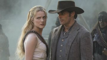 Le manteau porté par Theodore Flood aka Teddy (James Marsden) dans la série Westworld S02E03