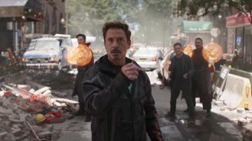 The hooded jacket of Tony Stark (Robert Downey, Jr.) in the Avengers: Infinity War