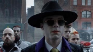 Ray-Ban sunglasses worn by Jeremiah Valeska (Cameron Monaghan) as seen in Gotham S04E21