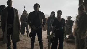 Le blaster à double canon de Qi'ra (Emilia Clarke) dans Solo : A Star Wars Story