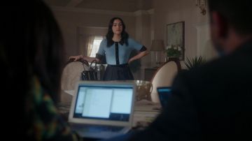The sweater Marc Jacobs blue Veronica Lodge (Camila Mendes) in Riverdale S02E22