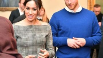 Chaqueta a cuadros de Meghan Markle usada el 18/01/2018