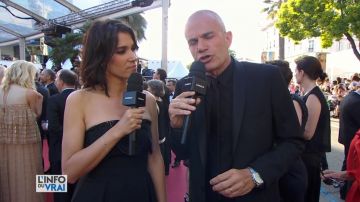 The black dress of Laurie Cholewa in The markets of Channel + 11/05/2018