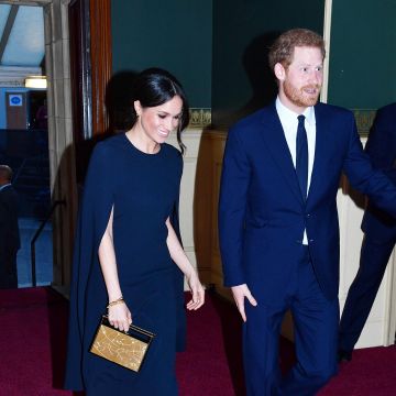 La pochette Zodiac Naeem Khan de Meghan Markle au concert d'anniversaire de la Reine