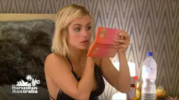 The palette of eyeshadows pink Sweatshirt Peach Too Faced Carla in Marseille Australia