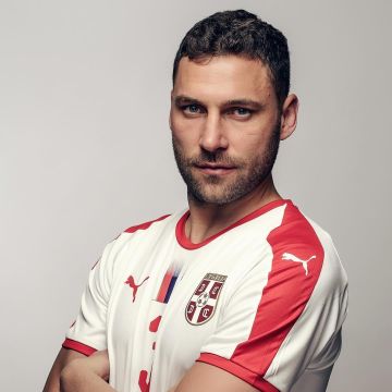The official jersey Puma outside of the Team of Serbia for the World Cup 2018 worn by Duško Tošić