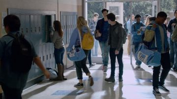 Chuck Taylor All Star Leather Hi Top Sneakers worn by Clay Jensen (Dylan Minnette) as seen in 13 Reasons Why S02E01