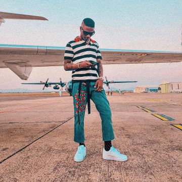Nike Air Force 1 Zapatillas bajas usadas por Wizkid en su publicación de Instagram