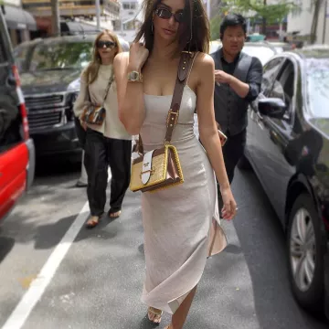 Nine West Gabelle Strappy Sandals worn by Emily Ratajkowski on Instagram