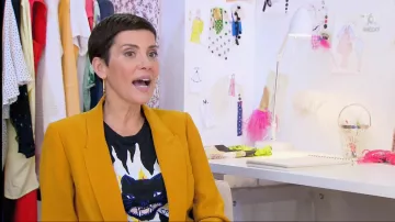 Le t-shirt chat de Cristina Cordula dans #LRDS Les reines du shopping du 01/06/2018