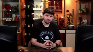 La batte "Lucille" de Negan dans la vidéo YouTube Chansons françaises : le moment où ça a merdé (critique) de LinksTheSun