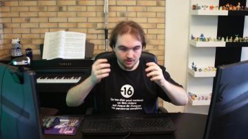 The replica of the Wartime Dalek of Doctor Who in the video Last dance Indila of LinksTheSun