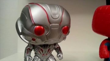 la figurine Funko Pop Ultron dans la vidéo YouTube Point Culture : Les théories de fan au cinéma (2ème partie) de LinksTheSun