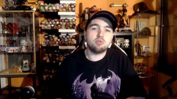 La figurine Funko Pop Hercules and Pegasus dans la vidéo YouTube Une nouvelle émission sur la chaîne LinksTheSun !