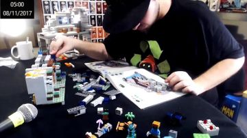 The Lego Minecraft - the mine in the YouTube video Statch #01 : The 10 Best Superstars in the WWE to May 2018 ! of LinksTheSun