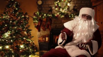 Le déguisement de Père Noel dans la vidéo YouTube Les Nouvelles Aventures d'Aladin - 50/50 (critique) de LinksTheSun