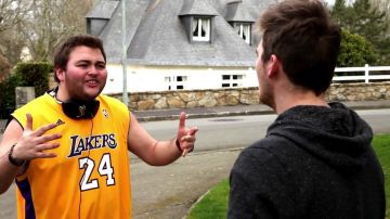 La camiseta de baloncesto Adidas de Los Angeles Lakers de Kobe Bryant en the Lifetime Video - LinksTheSun's Fools