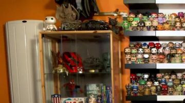 La figura de Funko Big Hero 6 Nurse Baymax en el video de YouTube Polisse - 50/50 de LinksTheSun