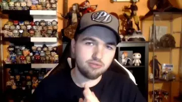 The cap AJ Style LinksTheSun in his video "A new show on the channel LinksTheSun !"