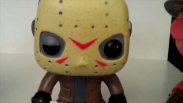 The figurine Funko Pop! Friday the 13th (Jason Voorhees) LinksTheSun view in his video "Point Culture : theories of fan to the cinema"
