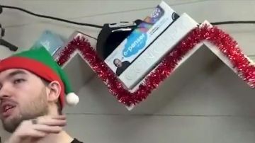 El juego de mesa E-penser en el vídeo ¡Abrimos tus regalos! (conclusión del calendario de Adviento) por LinksTheSun