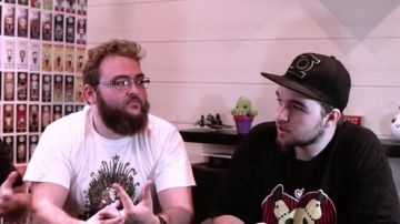 La gorra Green Lantern de LinksTheSun usada en su video Taste of Japan