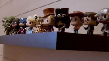 ¡La estatuilla funko POP! Woody (Toy Story) en el video Canciones francesas: el momento en que se jodió por Linksthesun