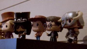 ¡La estatuilla funko POP! Dovahkiin (Skyrim) en el video canciones francesas: el momento en que metió la pata de LinksTheSun
