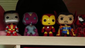 The figurine Funko Pop Iron Man LinksTheSun view in his video "The Avengers of the Show !"