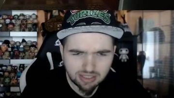 La gorra de hip hop Snap Back "The Ninja Turtles" vista en el video "50/50 on Polisse - Commentary" de LinksTheSun