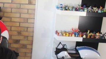 La figura de Pokémon Aquali vista en No pero viste lo que estás escuchando 11 - Linksthesun Blooper