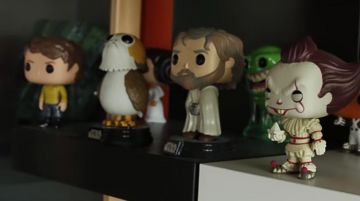 The figurine FunKo Pop Slimer aka Boufftou (Ghostbusters SOS Fantomes), as seen in the YouTube video "The Avengers of the Show !" LinksTheSun