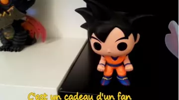 The figurine funko pop Goku in the youtube video theories of fan cinema to LinksTheSun