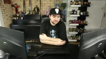 Figurilla funko pop hiedra venenosa del video crítico de Soy de bigflo y oli por linksthesun