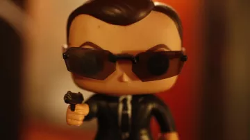 ¡Funko Pop Agent Smith visto en The Avengers of the Salon! (Linksthesun)